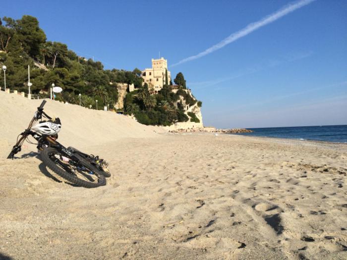 Finalborgo Location Lejlighed Finale Ligure Eksteriør billede